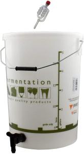 Youngs_25_litre_Brewing_Bucket_with_tap_and_airlock